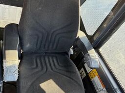 Komatsu HD405-7
