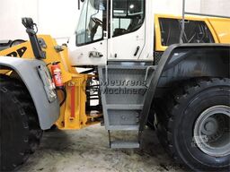 LIEBHERR L 566 Xpower