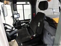 LIEBHERR L 566 Xpower