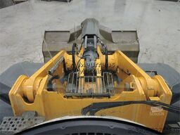 LIEBHERR L 566 Xpower