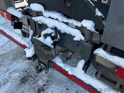 Mercedes-Benz Atego 818