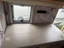 Knaus Eiffelland Holiday