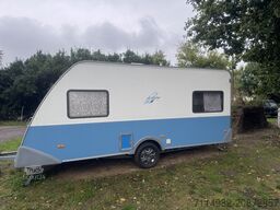 Knaus Eiffelland Holiday