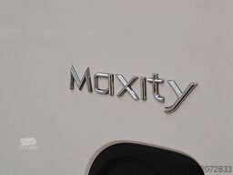 RENAULT MAXITY 2.5 Carrier Koelwagen
