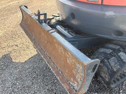 Kubota KX057-4