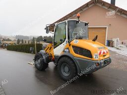 LIEBHERR L 506 Compact