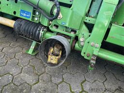 KRONE Easy Collect 6000       Claas