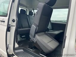 VOLKSWAGEN T6.1 2.0 TDI 8 SITZER TEMP. KLIMA PDC
