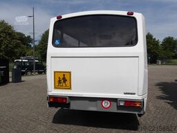 Mercedes-Benz Vario 813