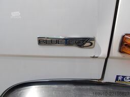 Mercedes-Benz Vario 813