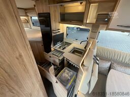 EURA MOBIL PROFILA RS 695 EB, Max 4,4 t, 180 PS, Dachklima