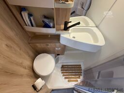 EURA MOBIL PROFILA RS 695 EB, Max 4,4 t, 180 PS, Dachklima