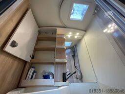 EURA MOBIL PROFILA RS 695 EB, Max 4,4 t, 180 PS, Dachklima