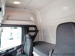 SCANIA P 280 / SOLÓWKA / FIRANKA - 7,70 M / 4X2  / WECO