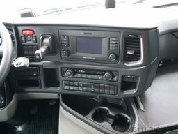 SCANIA P 280 / SOLÓWKA / FIRANKA - 7,70 M / 4X2  / WECO