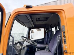 Mercedes-Benz Atego 815 K 4x2 Atego 815 K 4x2 mit Kran Hiab 055 B-1 CL