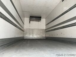 MAN TGL 12.220 4X2 BL mit Motorschaden TGL 12.220 4X2 BL mit Motorschaden, Tiefkühlkoffer, Thermoking, Rolltor, unterfaltbare MBB LBW