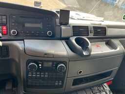 MAN TGL 12.220 4X2 BL mit Motorschaden TGL 12.220 4X2 BL mit Motorschaden, Tiefkühlkoffer, Thermoking, Rolltor, unterfaltbare MBB LBW