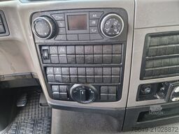 MAN TGM 15.250/340 4X2 BL TGM 15.250/340 4X2 BL, Tiefkühlkoffer, Thermoking, Rolltor, unterfaltbare Dhollandia LBW