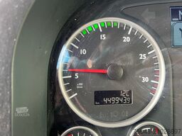 MAN TGL 12.250/340 4X2 BL TGL 12.250/340 4X2 BL mit Dhollandia LBW, 42 cbm