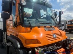 Unimog U500 238PS Winterdienst +Streuer+Schild +1453 BS
