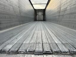 Knapen Trailers K100 - 92m3 Liftachse Floor 10mm