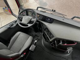 Volvo FH 13.420 Globetrotter / Mega / 2x Tank