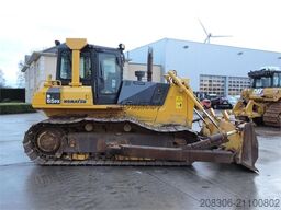 KOMATSU D65PX-15