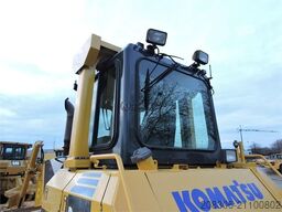 KOMATSU D65PX-15