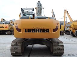 LIEBHERR R916