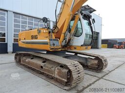 LIEBHERR R916