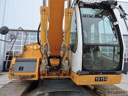 LIEBHERR R916