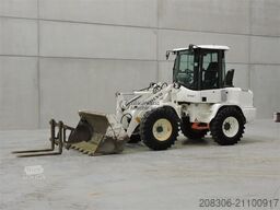 VOLVO L30G + FORK