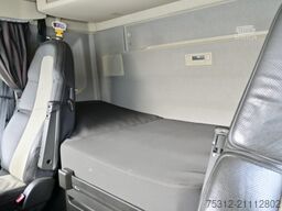 Volvo FH 540  E6 ADR Alufelgen Blatt Luft