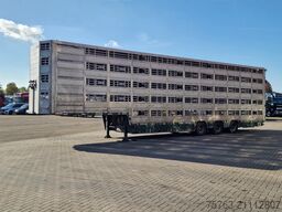 Pezzaioli 5 deck livestock trailer - Water & Ventilation ...