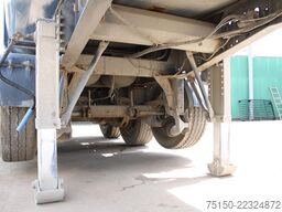 SCHWARZMÜLLER Kippmulde 28 m³ - deck - LIFT Nr.: 044