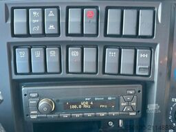 RENAULT D280 4x2 BL Plane&Spriegel / Palfinger LBW / ACC