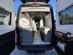 HYMER/ERIBA Grand Canyon S CrossOver 4x4 LEDER AHK 2t SOLAR