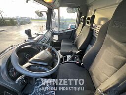 Iveco 180E28 EUROCARGO A TELAIO