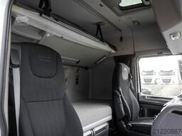 DAF XF 530 FT SPACE CAB + INTARDER + ADR AT FL EX