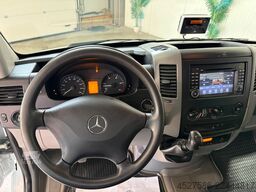 MERCEDES-BENZ Sprinter II Pritsche/KOFFER/DoKa 519CDI*135TKM*