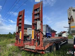 NC Machinery Trailer with Hydraulic Ramps