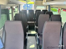 Fiat Ducato Minibus – 46,000 km – 2 Sets of Tires – 17