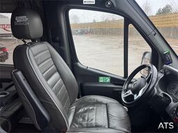 Mercedes-Benz Atlas Sprinter 519 CDI Minibus – 17 seats – 258,00