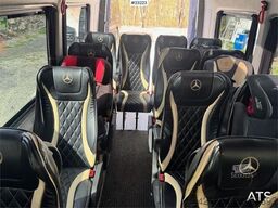 Mercedes-Benz Sprinter 519 CDI Minibus – 17 Seats
