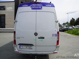 Mercedes-Benz Sprinter 519 Altas 17-Seater Accessible Minibus