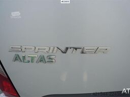 Mercedes-Benz Sprinter 519 Altas 17-Seater Accessible Minibus