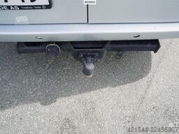 Mercedes-Benz Sprinter 519 Altas 17-Seater Accessible Minibus
