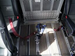 Mercedes-Benz Sprinter 519 Altas 17-Seater Accessible Minibus