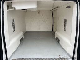 MERCEDES-BENZ Vito 111 CDI Tiefkühlkasten/ThermoKing/Klima